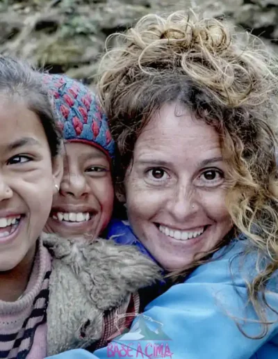 RAQUEL GARCIA-EXPEDICION-NEPAL-1000KM (1)