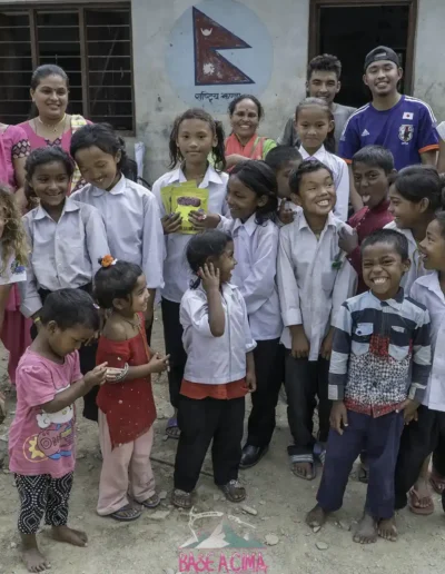 RAQUEL GARCIA-EXPEDICION-NEPAL-1000KM (9)